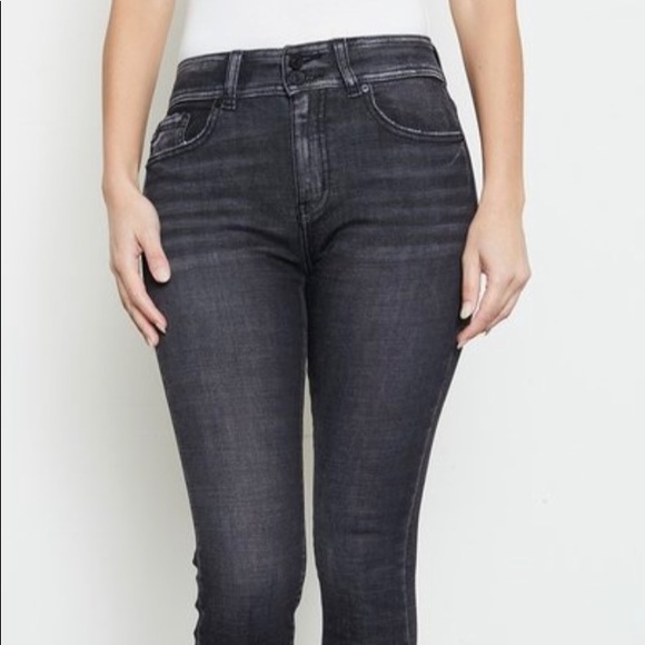 Kancan Full Size High Rise Black Coated Ankle Skinny Jeans
